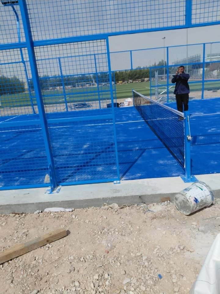 ملعب بادل من تنفيذ جرين جروث في الرياض